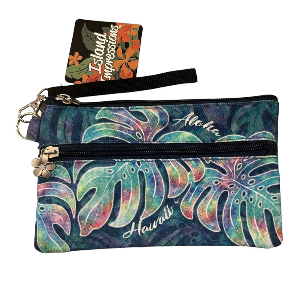 NWT Hawaiian wristlet!